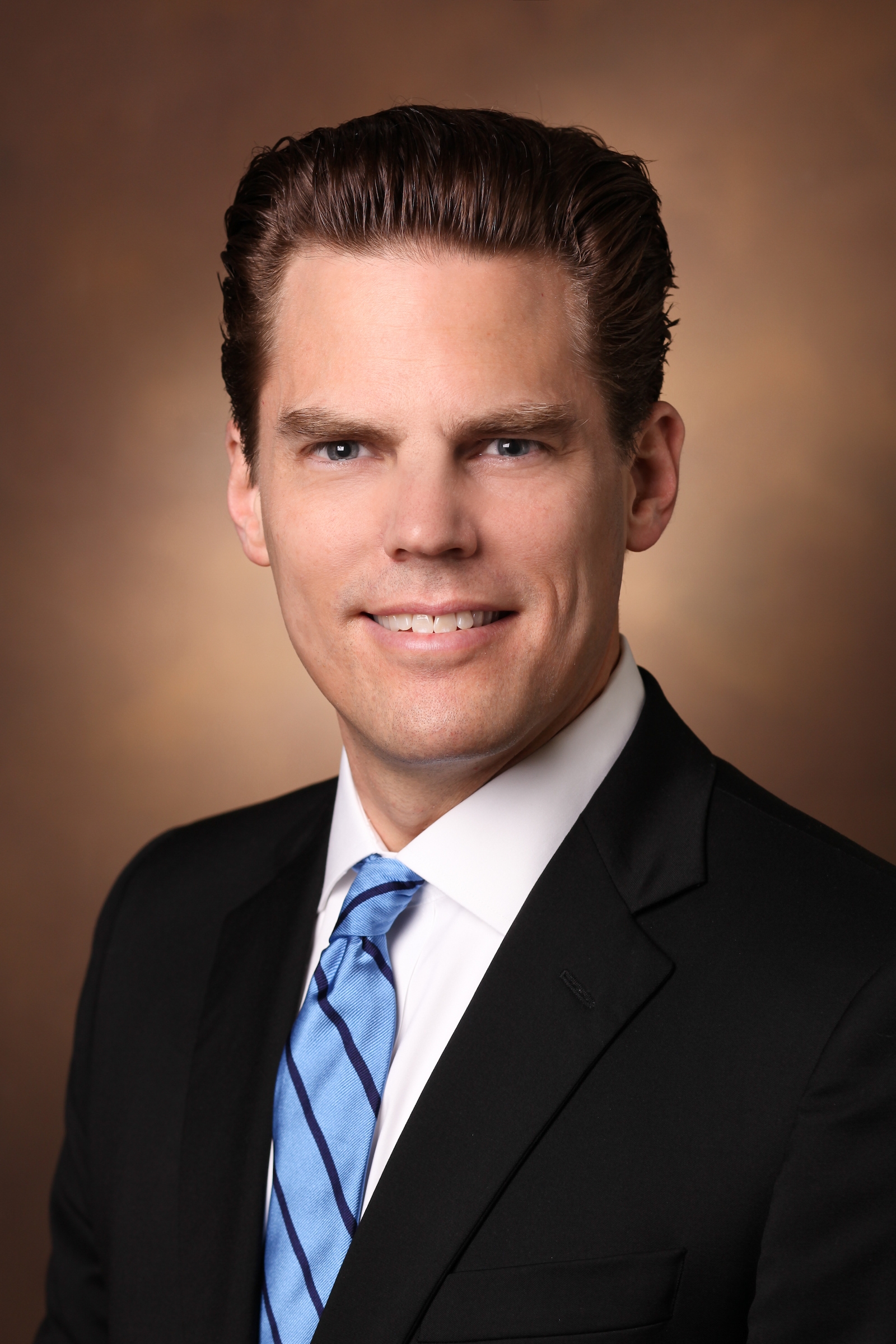 Dr. Brian Lindman
